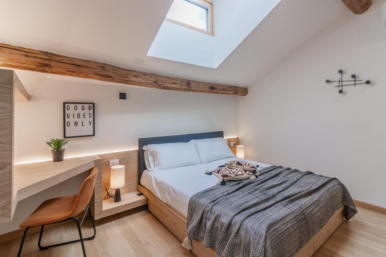 Apartament Casa Magenta Como Zewnętrze zdjęcie
